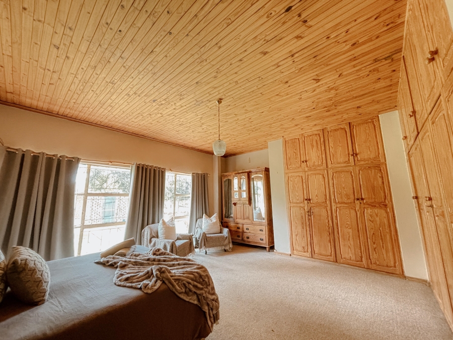 5 Bedroom Property for Sale in Bethulie Free State